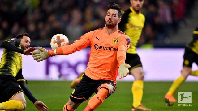  切尔西防线屡现失误遭布莱顿反击连穿三次痛失三分